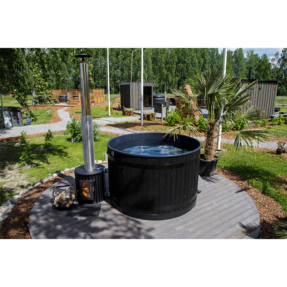 Web_Harvia_Legend_Hottub_2