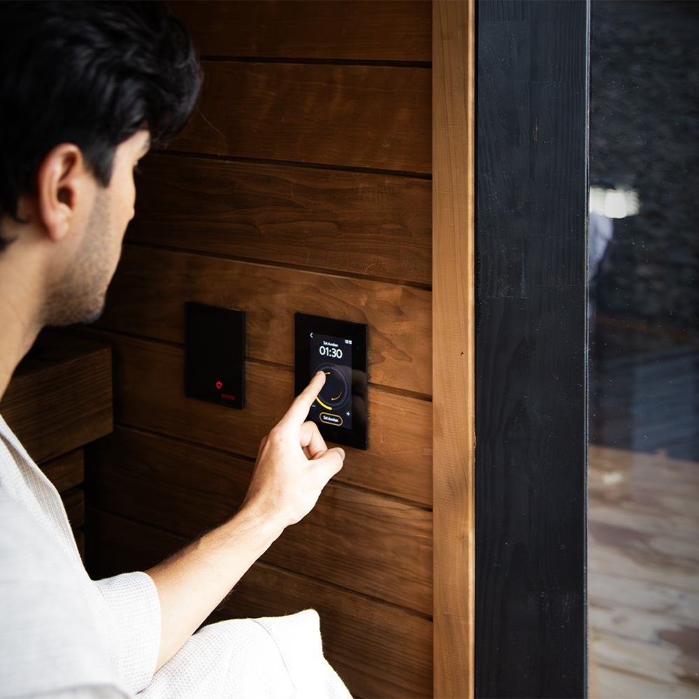 Fenix-1000x1000_0004_Harvia_BackyardParadise_006